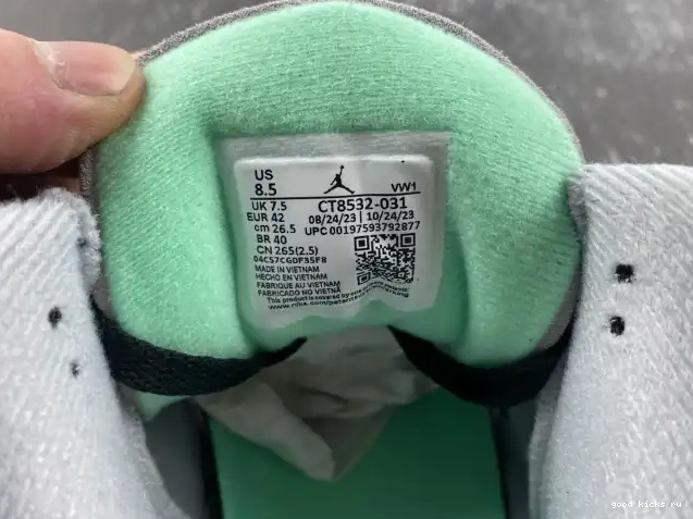 80% Off Sale Jordan 3 Green Glow CT8532-031 Air 0512